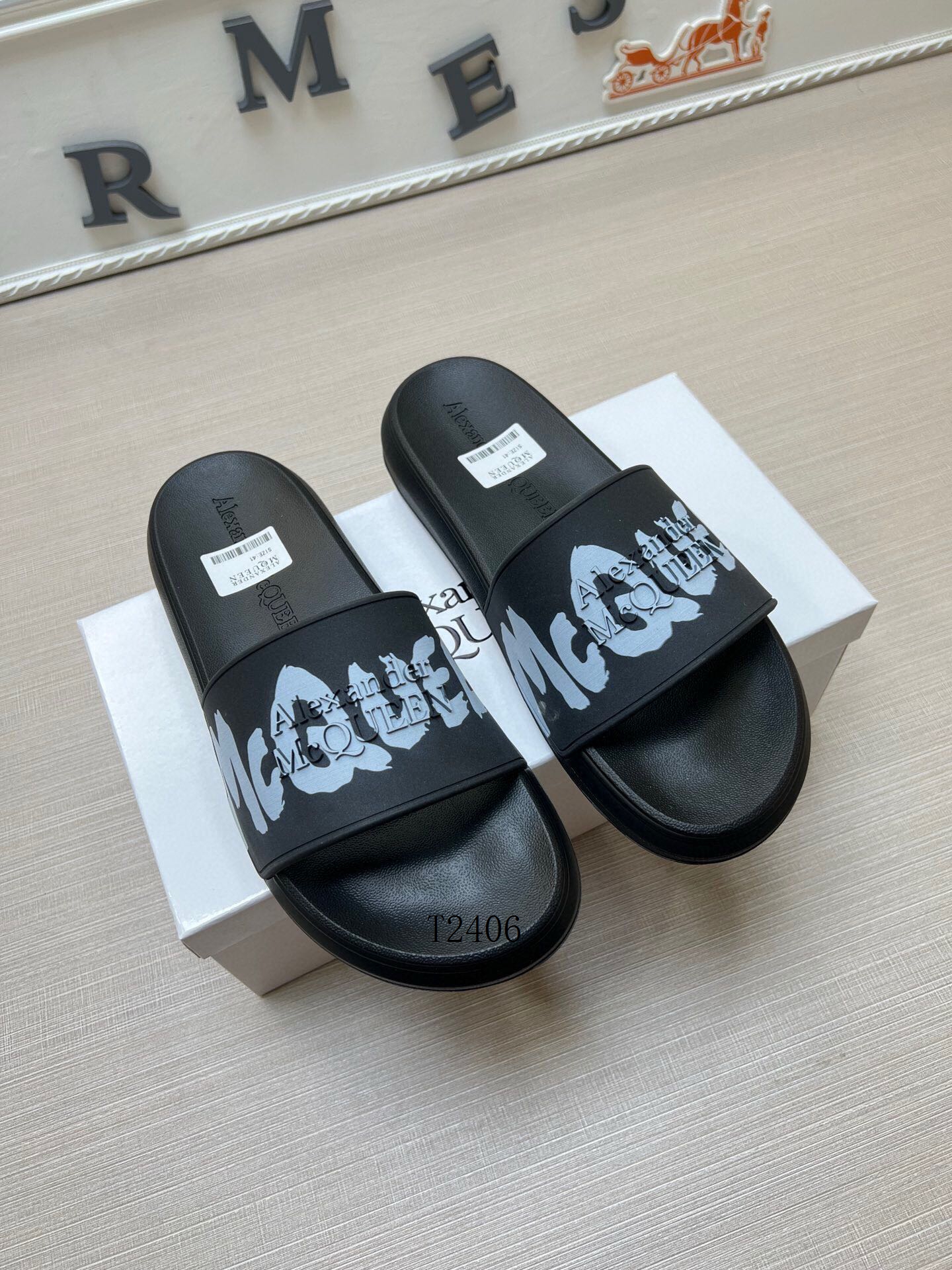 Alexander McQueen sz36-45 80